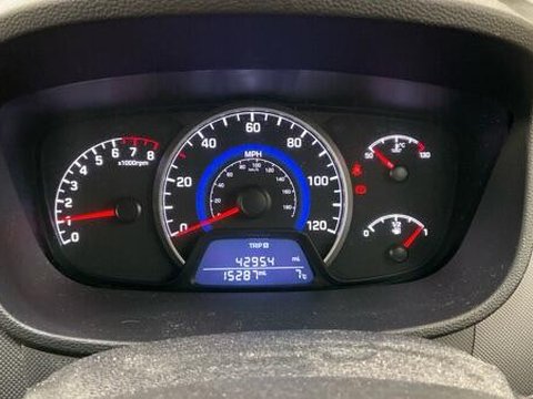 Hyundai i10 1.0 Play Euro 6 5dr 12