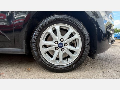 Ford Transit Connect 1.5 200 EcoBlue Limited L1 Euro 6 (s/s) 5dr 15