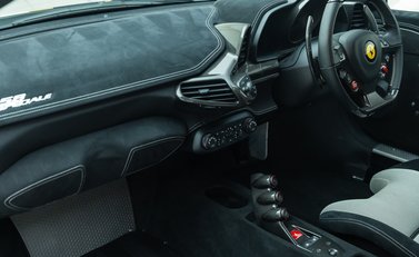 Ferrari 458 Speciale 19