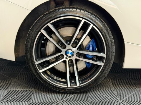 BMW 1 Series 2.0 118d M Sport Shadow Edition Auto Euro 6 (s/s) 3dr 23