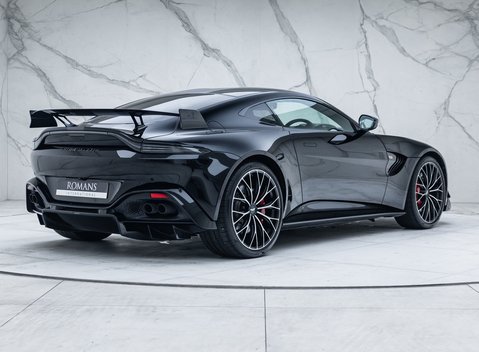 Aston Martin Vantage F1 EDITION 3