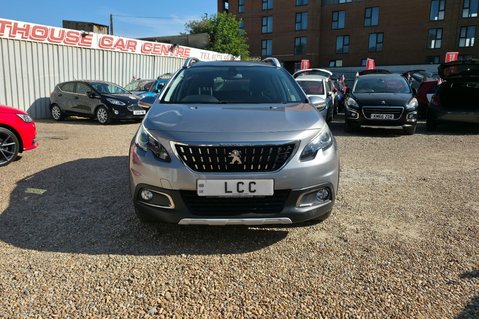 Peugeot 2008 S/S ALLURE..1FORMER KEEPER,7 MAIN DEALER SERVICES,STUNNING  2