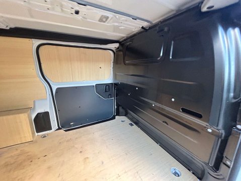 Peugeot Expert 1.5 BlueHDi 1000 Professional Premium + Standard Panel Van 6dr Diesel Manua 14