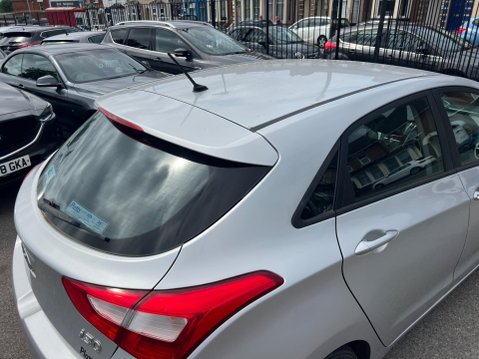 Hyundai i30 1.6 Active Auto Euro 5 5dr 15