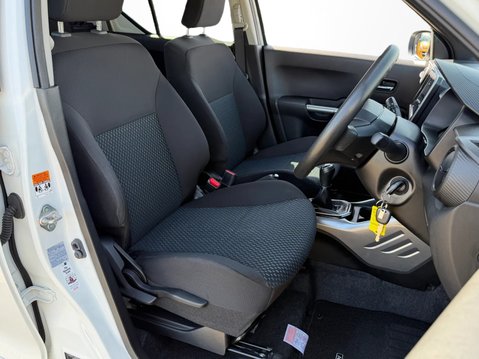 Suzuki Ignis 1.2 Dualjet 12V Hybrid SZ-T 5dr 20