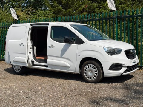Vauxhall Combo L2H1 2300 PRO S/S 17
