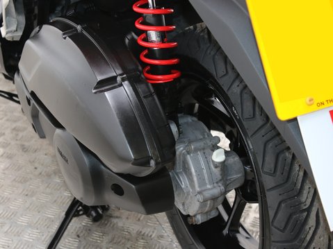 Yamaha Nmax 125 GPD125-A ABS 26