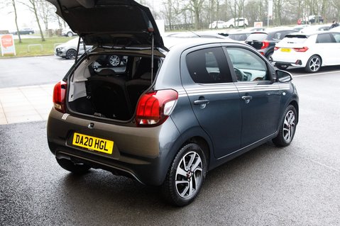 Peugeot 108 COLLECTION 33