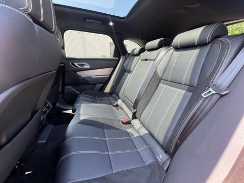 Land Rover Range Rover Velar 2.0 Range Rover Velar R-Dynamic S D180 Automatic 4WD 5dr 15
