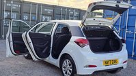 Hyundai i20 1.4 SE Hatchback 5dr Petrol Auto Euro 6 (100 ps) 10