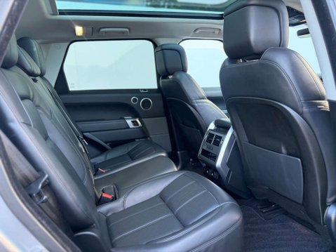 Land Rover Range Rover Sport 3.0 Range Rover Sport HSE Dynamic SDV6 Auto 4WD 5dr 25