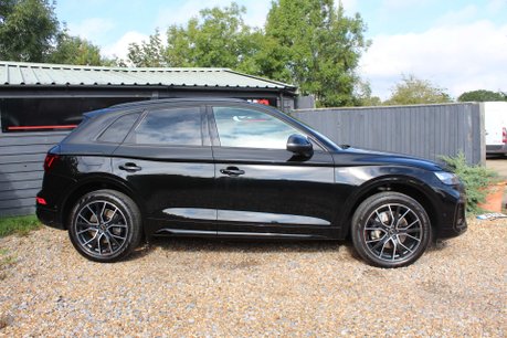 Audi Q5 2.0 Q5 Black Edition 40TDI MHEV Quattro SA 4WD 5dr 9