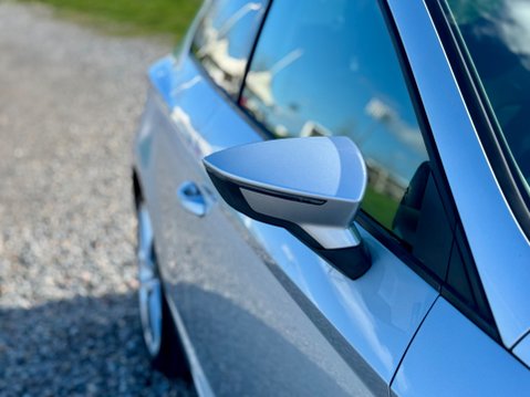 SEAT Leon ECOTSI FR TECHNOLOGY DSG 12