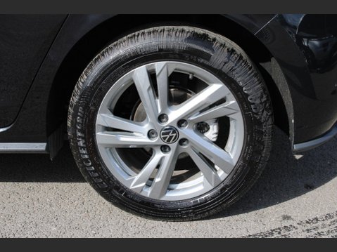 Volkswagen Polo 1.0 TSI R-Line DSG Euro 6 (s/s) 5dr 31