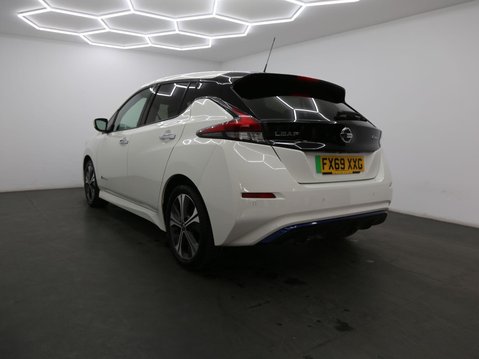 Nissan LEAF 40kWh N-Connecta Auto 5dr 7