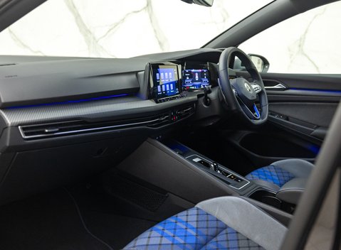 Volkswagen Golf R TSI 4MOTION 18