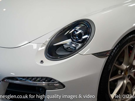 Porsche 911 3.8 911 Carrera S Semi-Auto 2dr 33