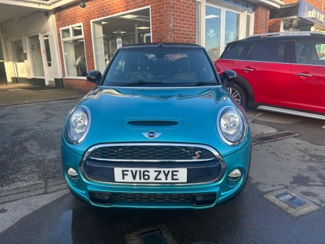 Mini Convertible 2.0 Cooper S Euro 6 (s/s) 2dr 12