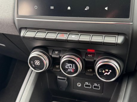 Renault Clio EVOLUTION E-TECH 22