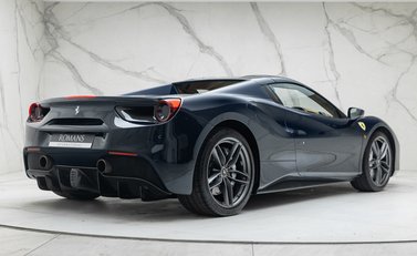 Ferrari 488 SPIDER 9