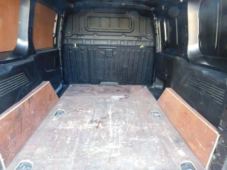 Peugeot Partner 1.5 BLUEHDI PROFESSIONAL L1 17