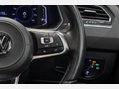 Volkswagen Tiguan 2.0 TDI R-Line Tech DSG 4Motion Euro 6 (s/s) 5dr 39