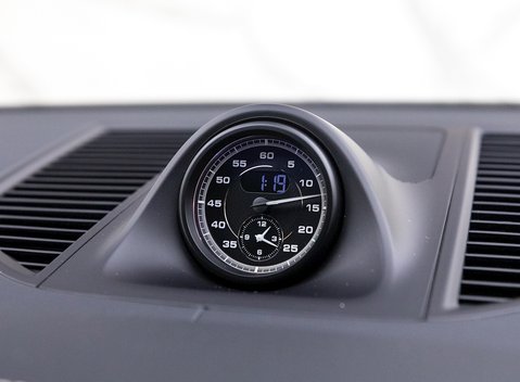 Porsche Macan GTS 19