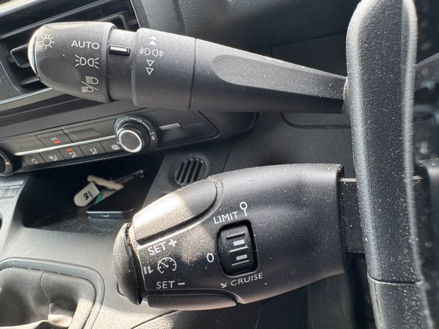 Peugeot Partner LWB L2H1 Low Roof Asphalt Air Con Nav Sensors EURO 6 NO VAT 20
