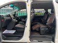 Toyota Alphard GOLDEN EYES II V6 19