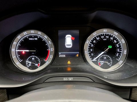 Skoda Kodiaq 2.0 TDI SE L SUV 5dr Diesel DSG 4WD Euro 6 (s/s) (7 Seat) (200 ps) Sat Nav 14