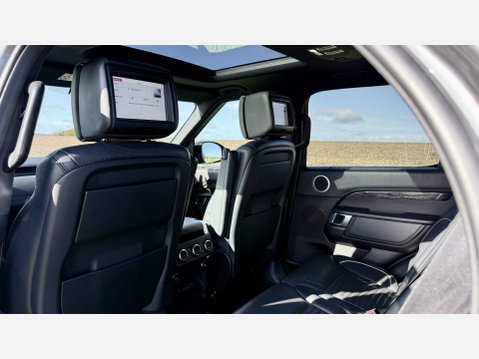 Land Rover Discovery TD6 HSE LUXURY 34