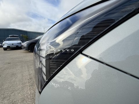 Volvo Ex30 Single Motor Extended Range 69kWh Ultra SUV 5dr Electric Auto (272 ps) 52