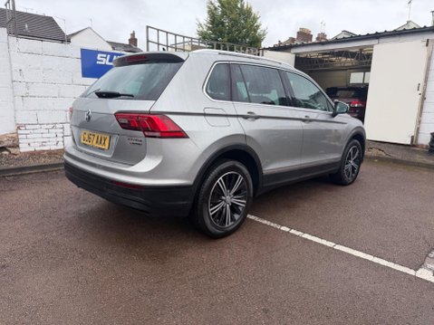 Volkswagen Tiguan 2.0 TDI SE Navigation DSG 4Motion Euro 6 (s/s) 5dr 33