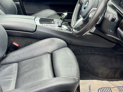 BMW 5 Series 2.0 520d M Sport Auto 5dr 58