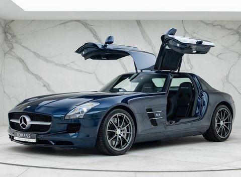 Mercedes-Benz SLS AMG 8