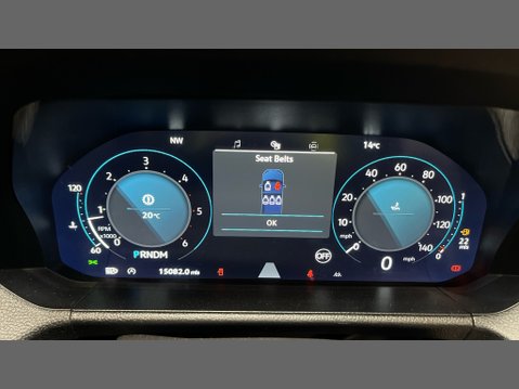 Volkswagen Amarok Style | Auto | 3 LT | Double Cab | Sensors | Camera | EURO 6 10