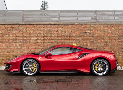 Ferrari 488 Pista 2