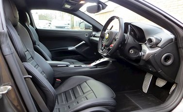 Ferrari F12 Berlinetta 10