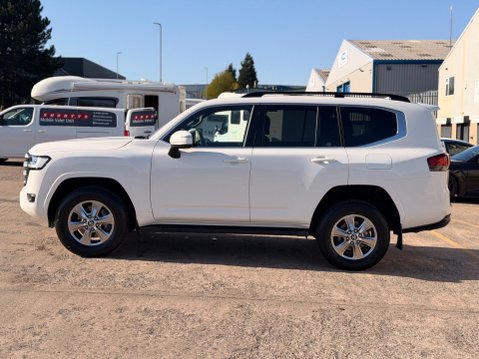 Toyota Land Cruiser 300 Series VX 3.3 V6 T Diesel 7 Seats 16