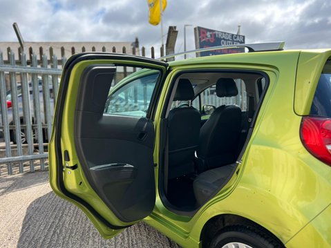 Chevrolet Spark LTZ 61