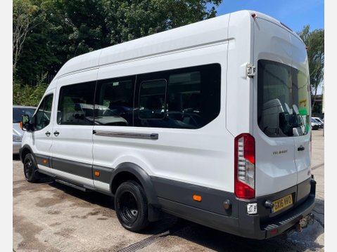 Ford Transit 2.2 TDCi 460 HDT L4 H3 4dr (18 seats) 14