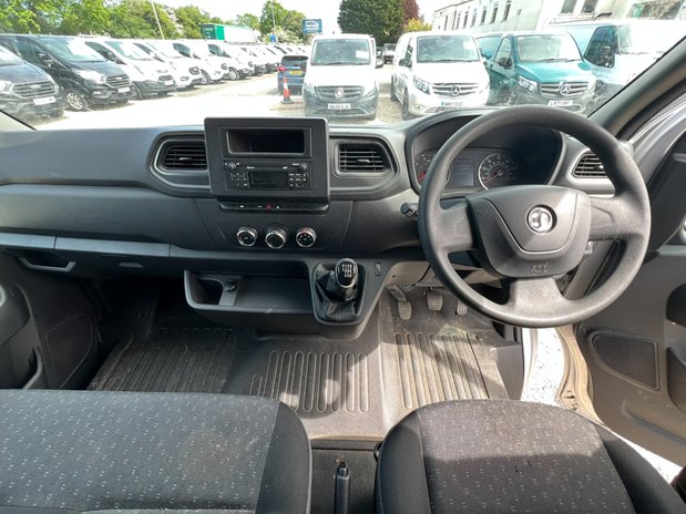 Vauxhall Movano LWB L3H3 High Roof F3500 EURO 6 NO VAT 25