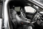 Land Rover Range Rover Sport SVR CARBON EDITION. DEPLOYABLE SIDE STEPS. MATRIX LEDs. CARBON FIBRE ENGINE BAY 19