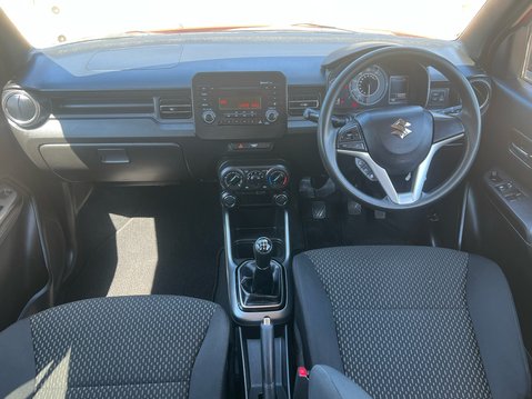 Suzuki Ignis SZ3 DUALJET MHEV 10