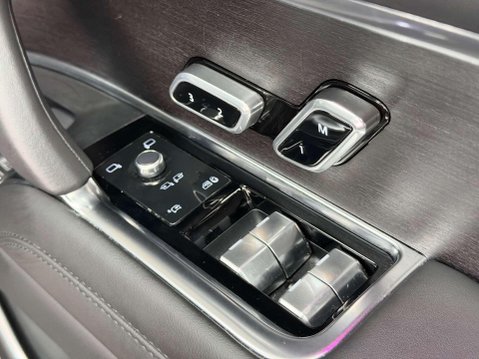 Land Rover Range Rover 4.4 P530 V8 First Edition SUV 5dr Petrol Auto 4WD Euro 6 (s/s) (530 ps) 58