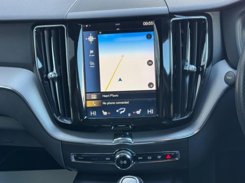 Volvo XC60 2.0 D4 R-Design AWD Euro 6 (s/s) 5dr 16