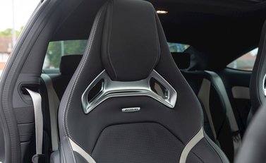 Mercedes-Benz C63 C63 S Premium Plus 13