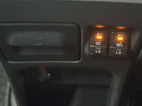 Toyota Esquire Hybrid 1.8 Hybrid Xi Edition 48