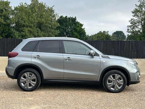 Suzuki Vitara SZ-T 5