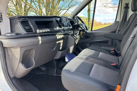 Ford Transit 350 Drw L5 130 ps Dropside Truck - 5.2m Internal Length 13